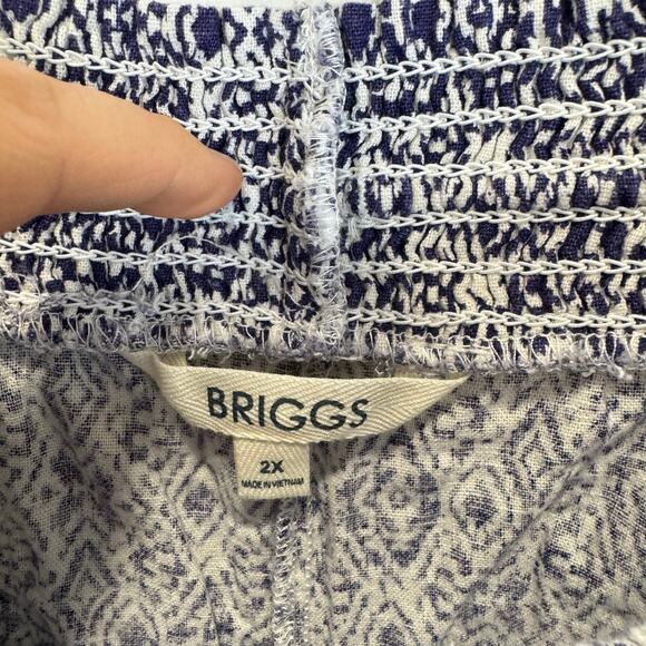 Briggs Plus Size Blue & White Printed Smocked Waist Shorts Size 2X - Picture 6 of 9